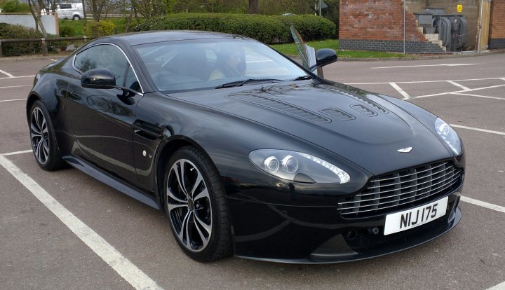 Would you sell your v12 vantage manual for a 458 Italia !!? - Page 1 - Aston Martin - PistonHeads