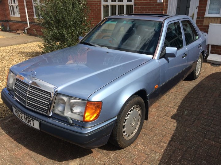 Let's post stuff about 80s and 90s Mercs! - Page 7 - Mercedes - PistonHeads