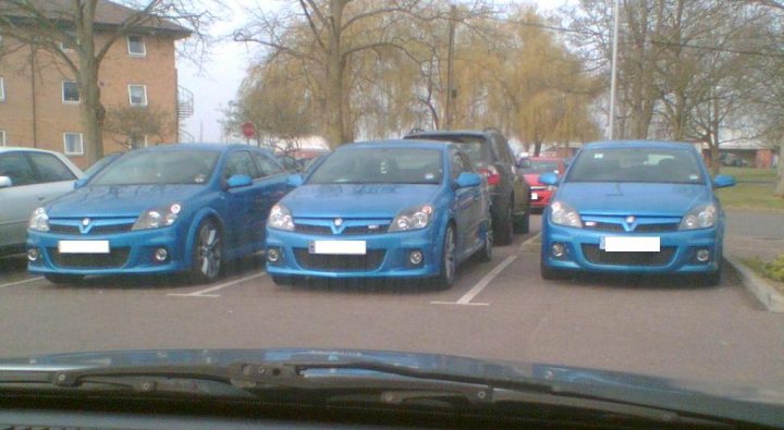 Parking Next to the Same Model - Page 13 - General Gassing - PistonHeads