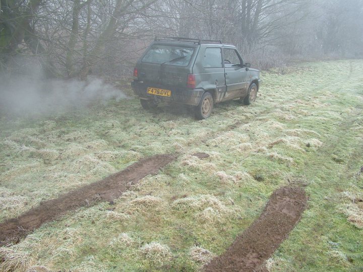 Seriously Embarassed Range Rover - Page 1 - Off Road - PistonHeads