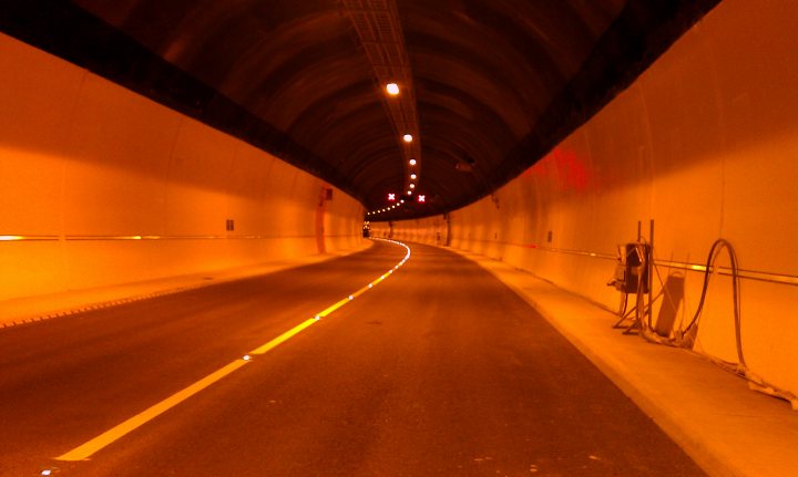 Hindhead Tunnel Pistonheads