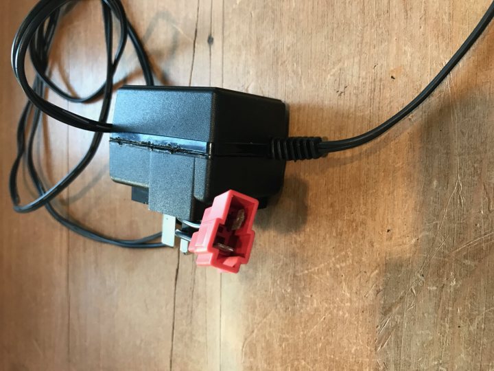 Please can someone identify this red adaptor/plug please? - Page 1 - Computers, Gadgets & Stuff - PistonHeads