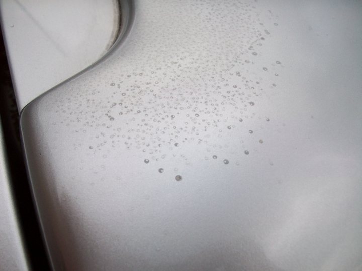 What has caused this paintwork damage? - Page 1 - Bodywork & Detailing - PistonHeads
