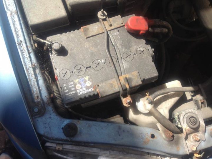 Recharging battery + rust near engine on car - Page 1 - Home Mechanics - PistonHeads