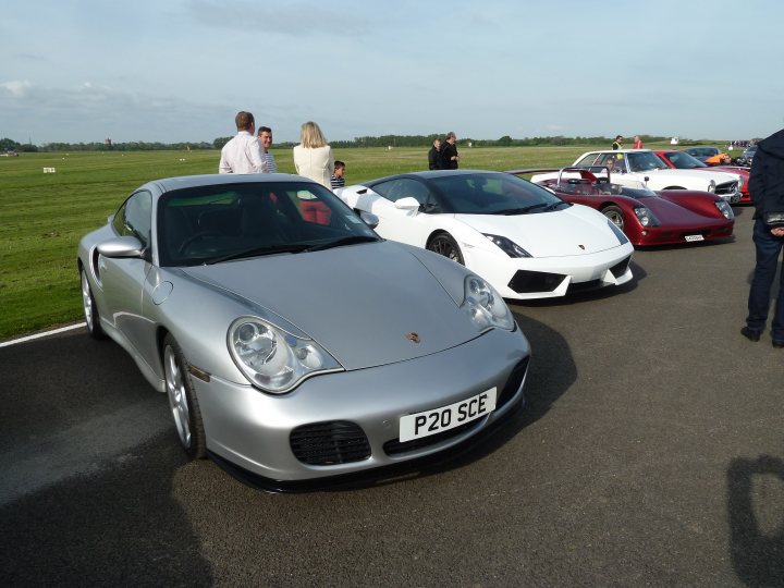 Pictures of 996 turbo's - Page 4 - Porsche General - PistonHeads