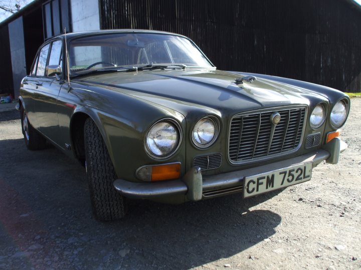 Seventies waftamatic: 1973 Daimler Sovereign Series One 4.2 - Page 1 - Readers' Cars - PistonHeads