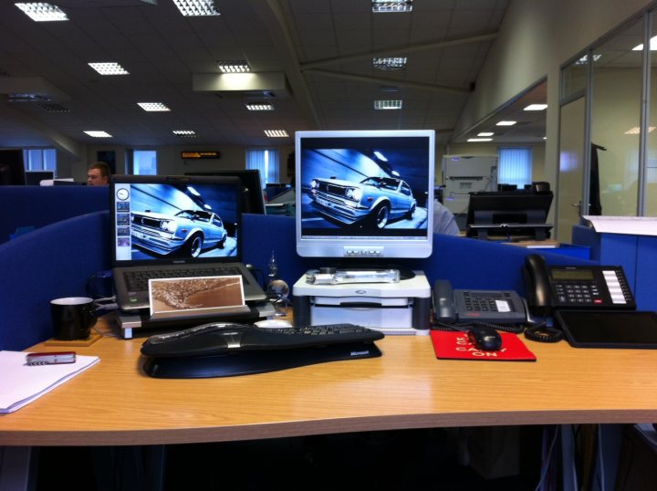 Workplace : Let's have a photo of your "Desk" - Page 52 - The Lounge - PistonHeads