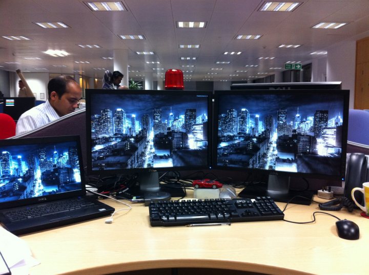 Pistonheads Desk Workplace