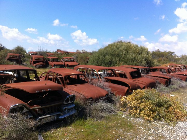 Classics left to die/rotting pics - Page 421 - Classic Cars and Yesterday's Heroes - PistonHeads