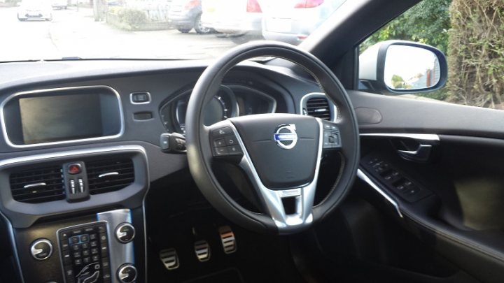 My new company car (Volvo V40) - Page 1 - Readers' Cars - PistonHeads