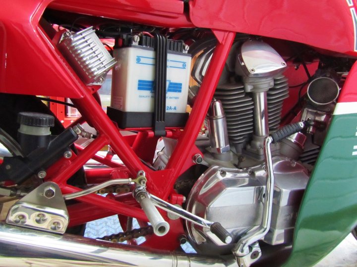 Moto Guzzi Cali Cafe Racer Build thread - Page 12 - Biker Banter - PistonHeads