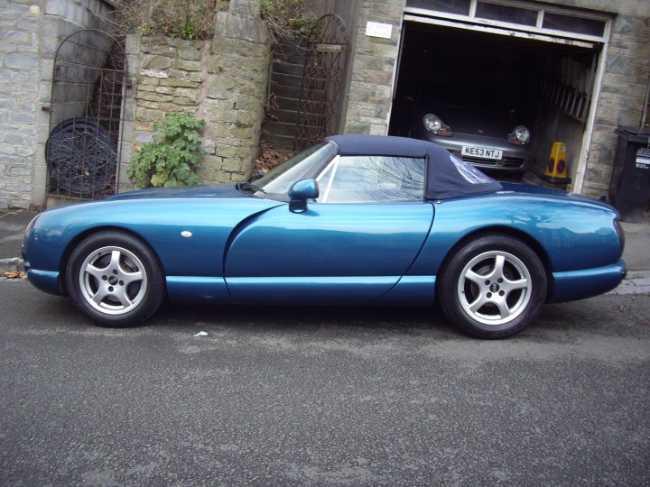 What's the best colour of wheel on a dark blue car - Page 1 - Chimaera - PistonHeads