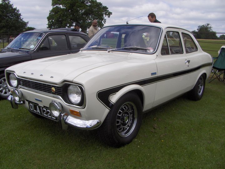 White  1969 "SuperSpeed"  Escort  V-6  Reg No. 11-WY  - Page 2 - Classic Cars and Yesterday's Heroes - PistonHeads
