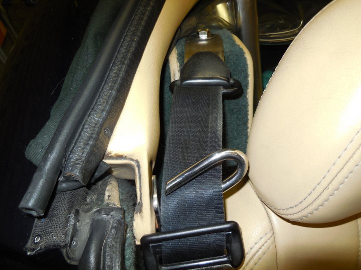 Can seat belts be re-tensioned? - Page 1 - Chimaera - PistonHeads