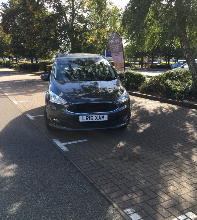 The BAD PARKING thread [vol3] - Page 376 - General Gassing - PistonHeads