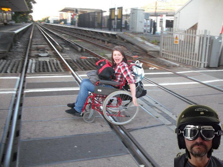 Photoshop Train Helpagain Pistonheads Mow Girl
