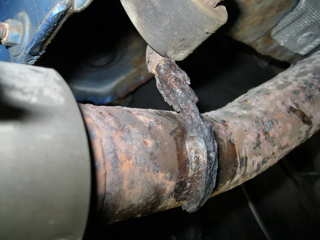 Can I fix this exhaust hanger or is it beyond DIY repair ? - Page 1 - General Gassing - PistonHeads