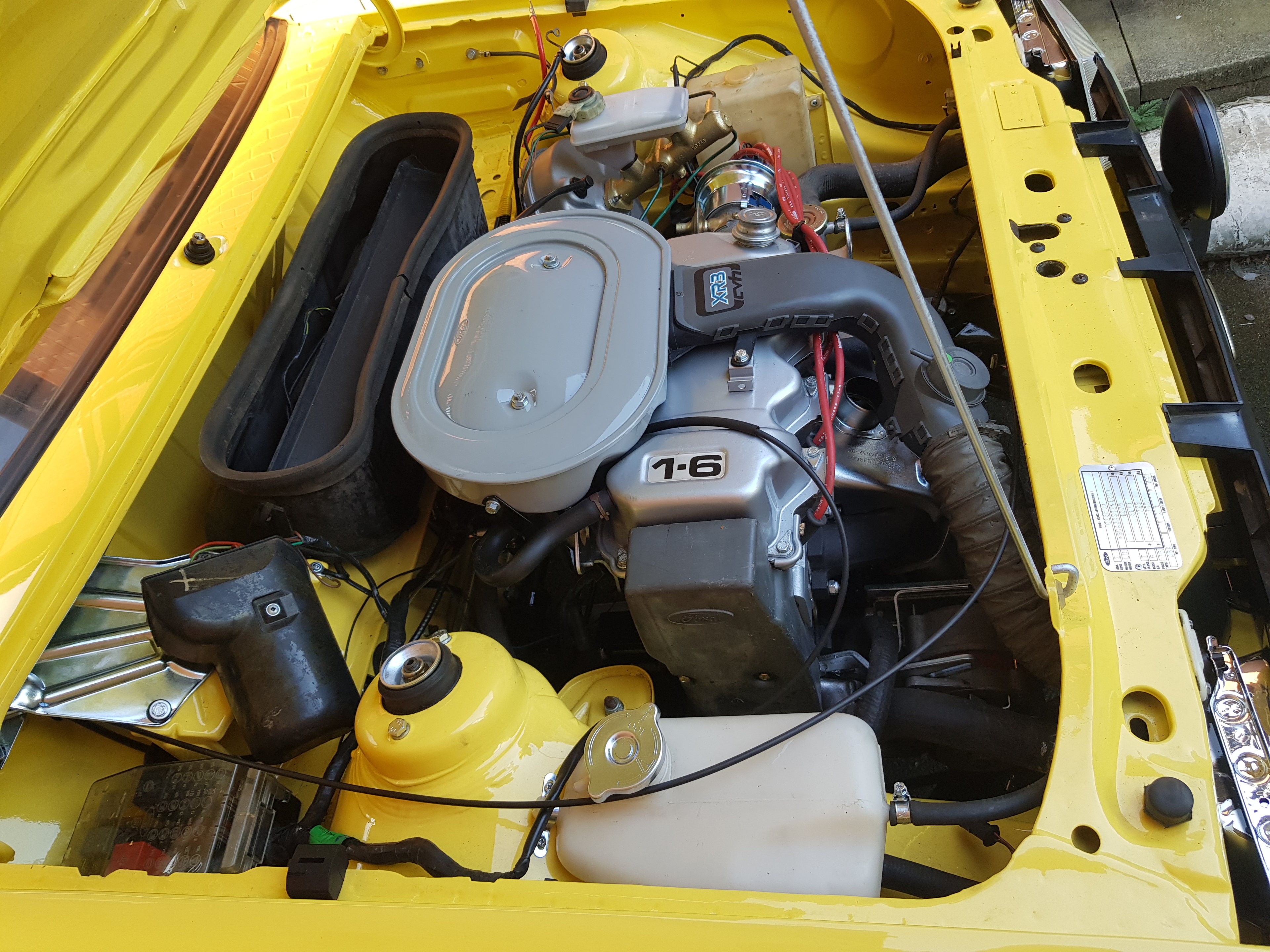 Prarie Yellow XR3 - Page 1 - Readers' Cars - PistonHeads