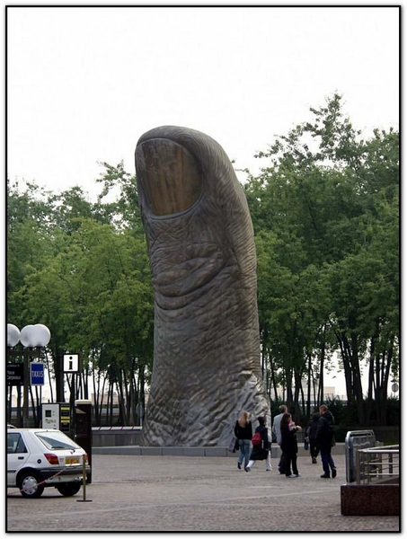 Finger Sculpture