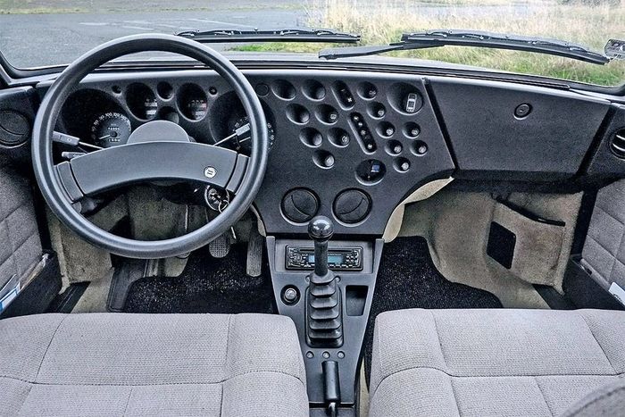 Worst Car Interior Ever? - Page 5 - General Gassing - PistonHeads