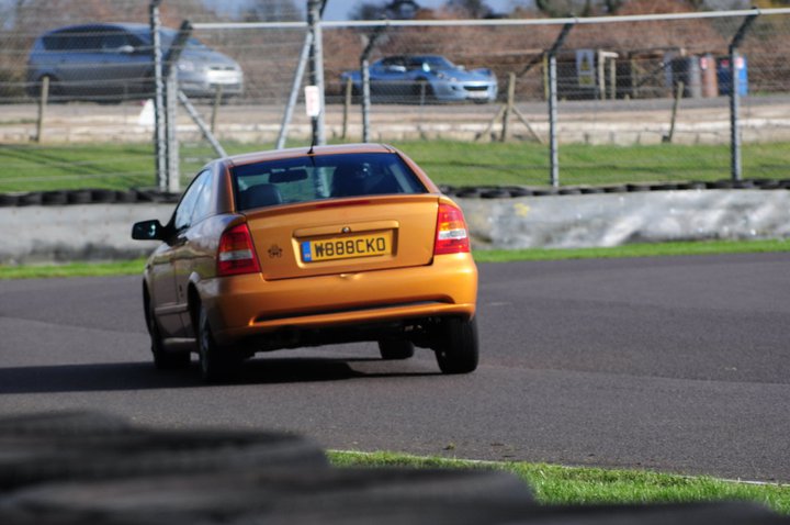 Trackday Pistonheads Action