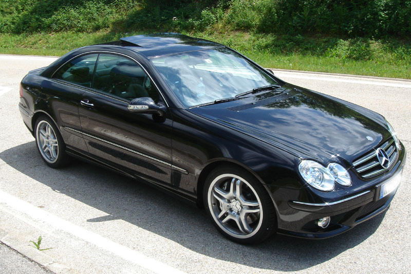 Mercedes CLK черный