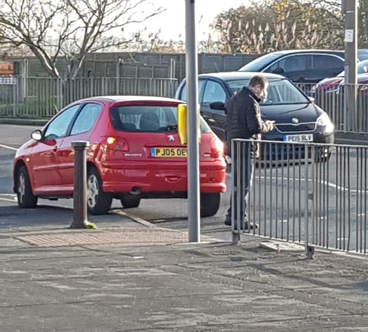 The BAD PARKING thread [vol4] - Page 148 - General Gassing - PistonHeads