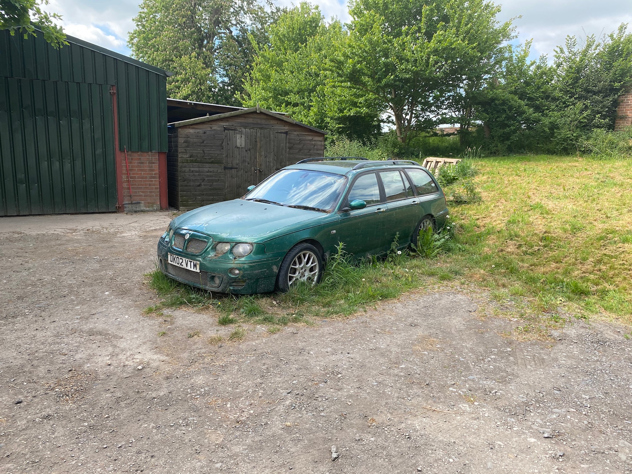Spotted Ordinary Abandoned Vehicles - Page 55 - General Gassing - PistonHeads