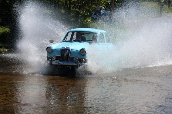 Pictures of your Classic in Action - Page 16 - Classic Cars and Yesterday's Heroes - PistonHeads