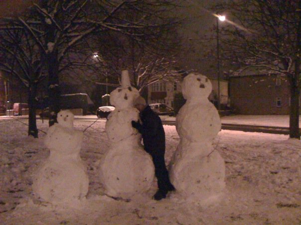 Scum Demolishing Pistonheads Snowmen