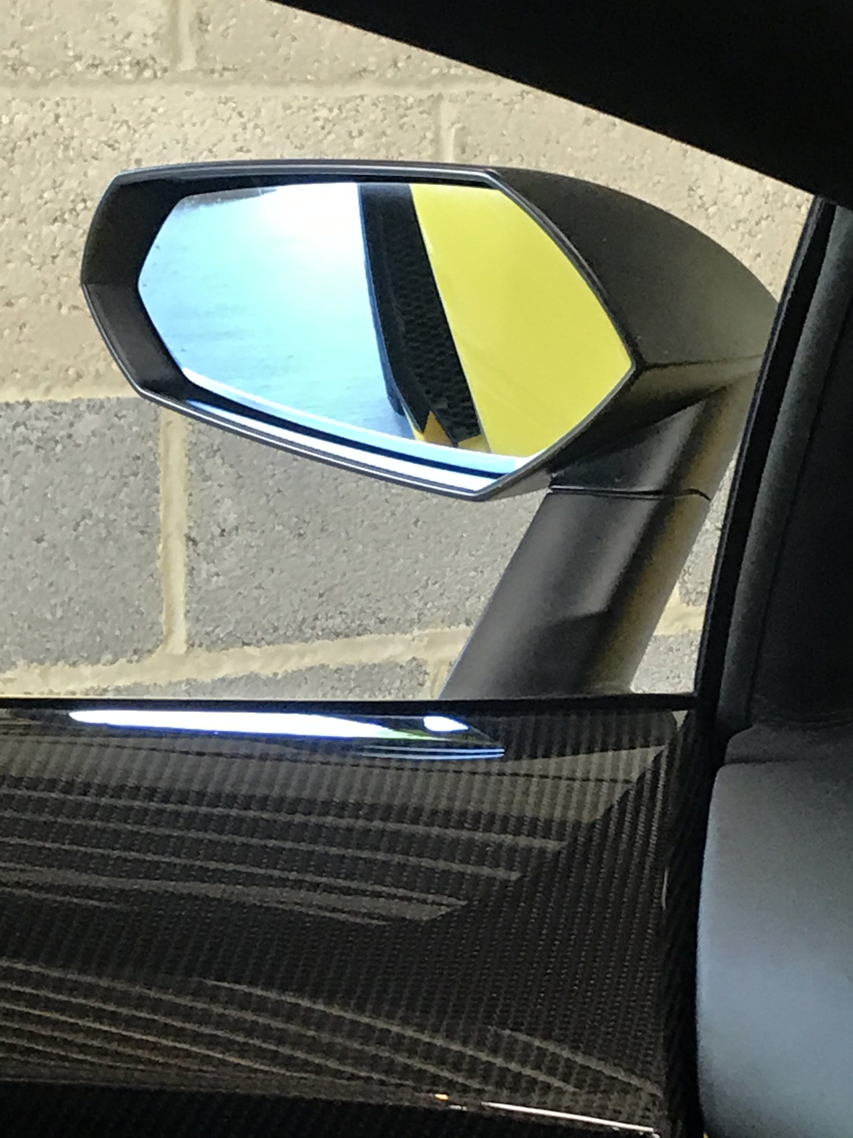 Side Mirrors view on Aventador - Page 1 - Diablo/Murcielago/Aventador - PistonHeads