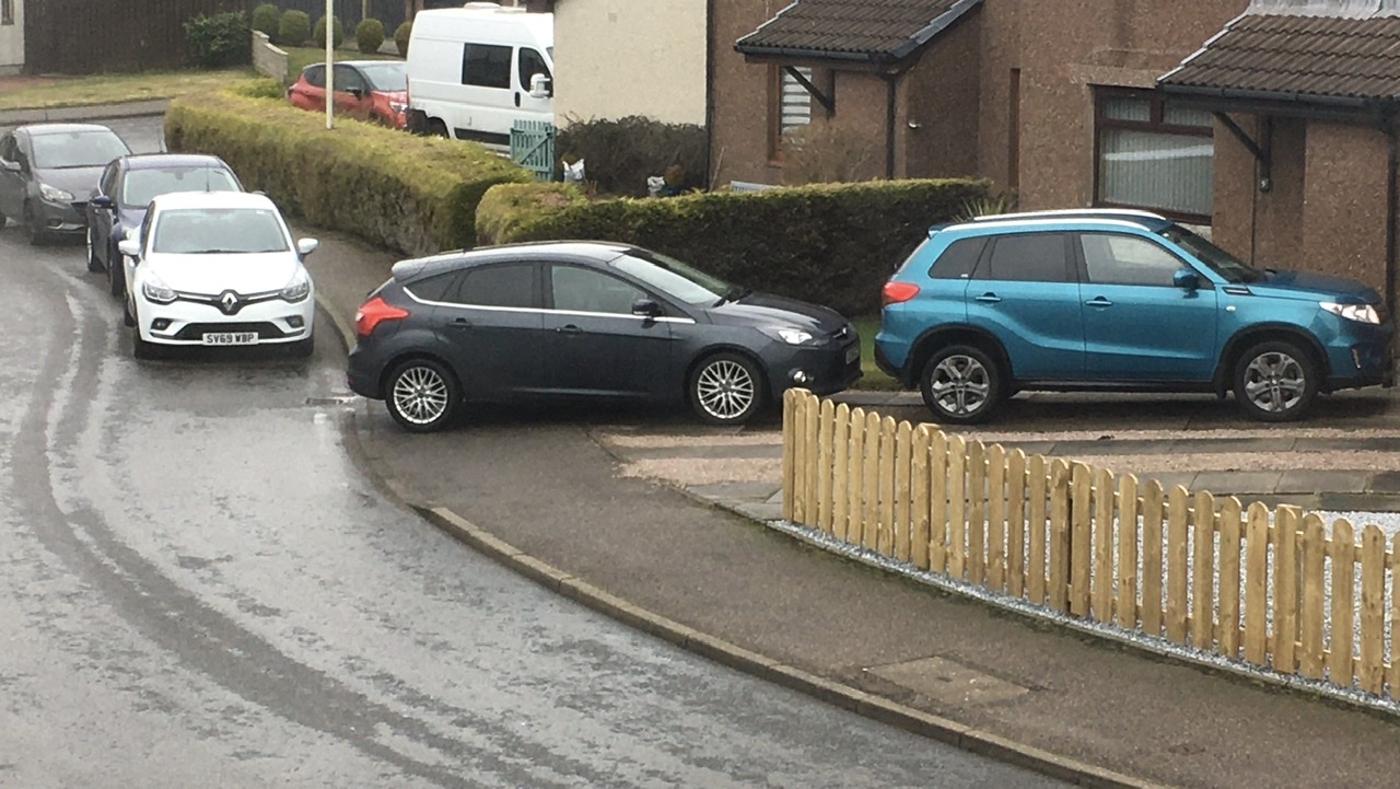 The BAD PARKING thread [vol4] - Page 291 - General Gassing - PistonHeads
