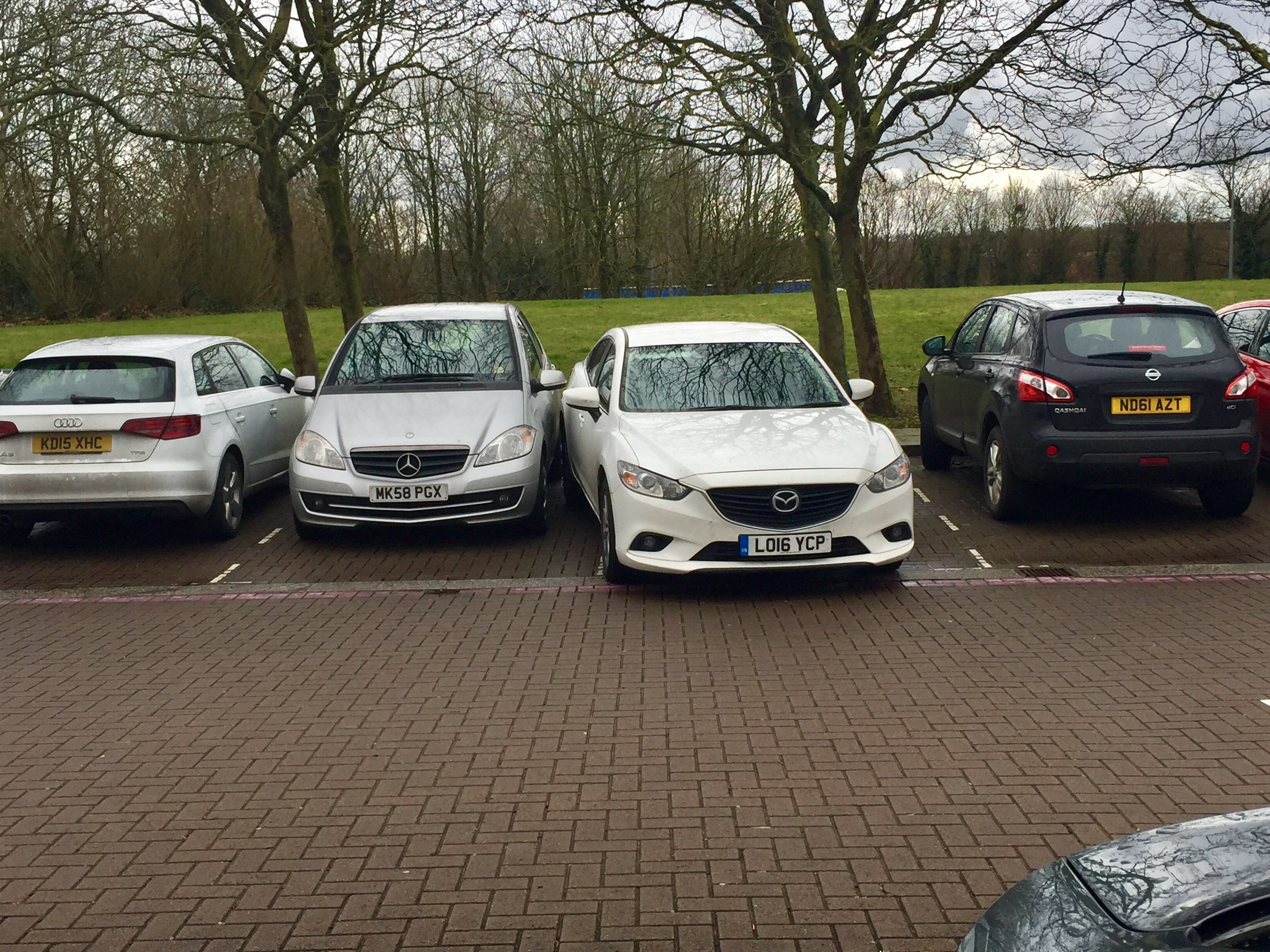 The BAD PARKING thread [vol3] - Page 448 - General Gassing - PistonHeads