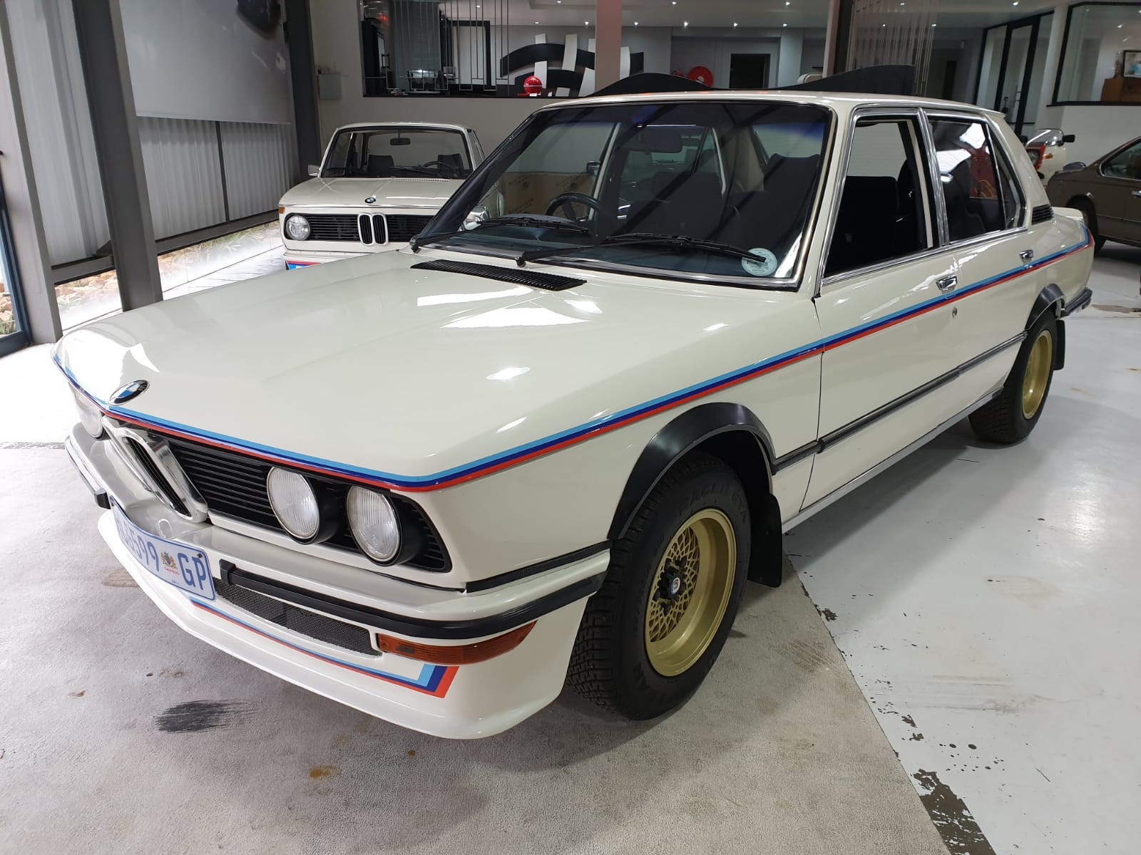 RE: BMW restores rare 530 MLE to former glory - Page 3 - General Gassing - PistonHeads