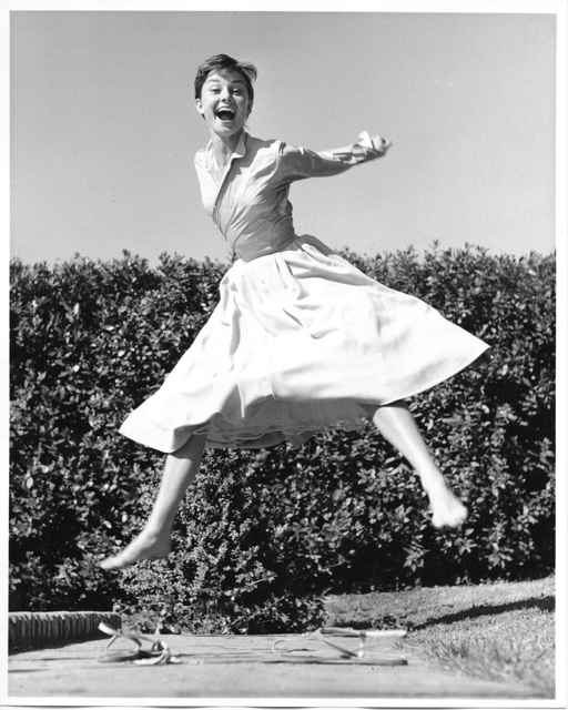 Philippe Halsman | Audrey Hepburn, jump serie (1955) | Available ...