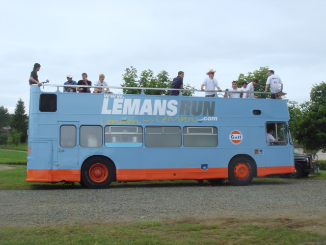 Gulf Lemansruncom Pistonheads Coloured Bus