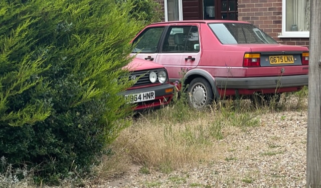Spotted Ordinary Abandoned Vehicles - Page 127 - General Gassing - PistonHeads UK