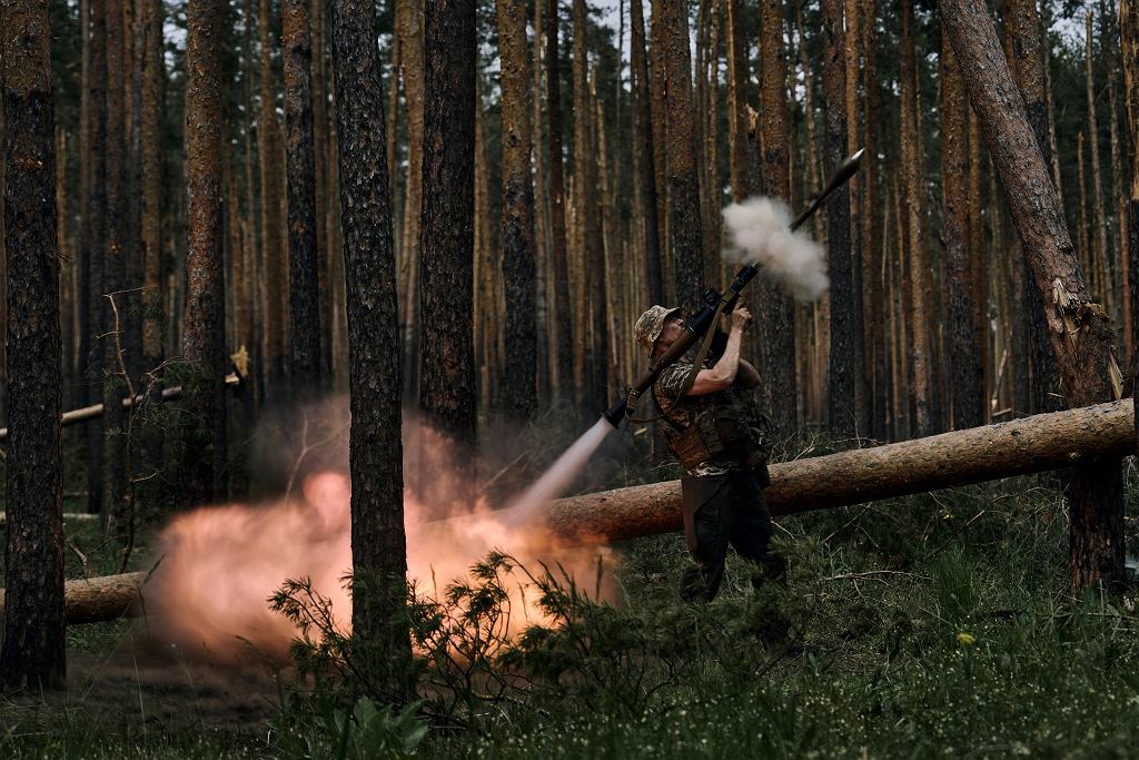 Rozmowy pokojowe na warunkach Moskwy? Kijów przyznaje: Rosną naciski na Ukrainę w tej sprawie