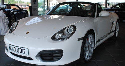 Porsche Pistonheads White