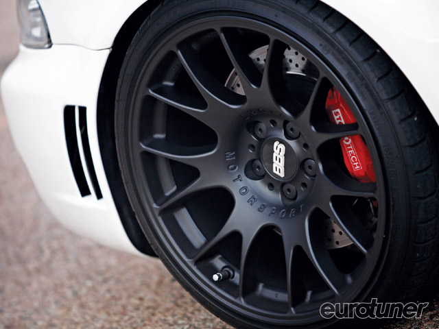 non-stock wheels on 4.3 V8 Vantage?? Anyone in favour??! - Page 1 - Aston Martin - PistonHeads