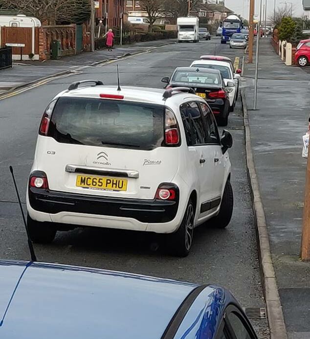 The BAD PARKING thread [vol4] - Page 175 - General Gassing - PistonHeads