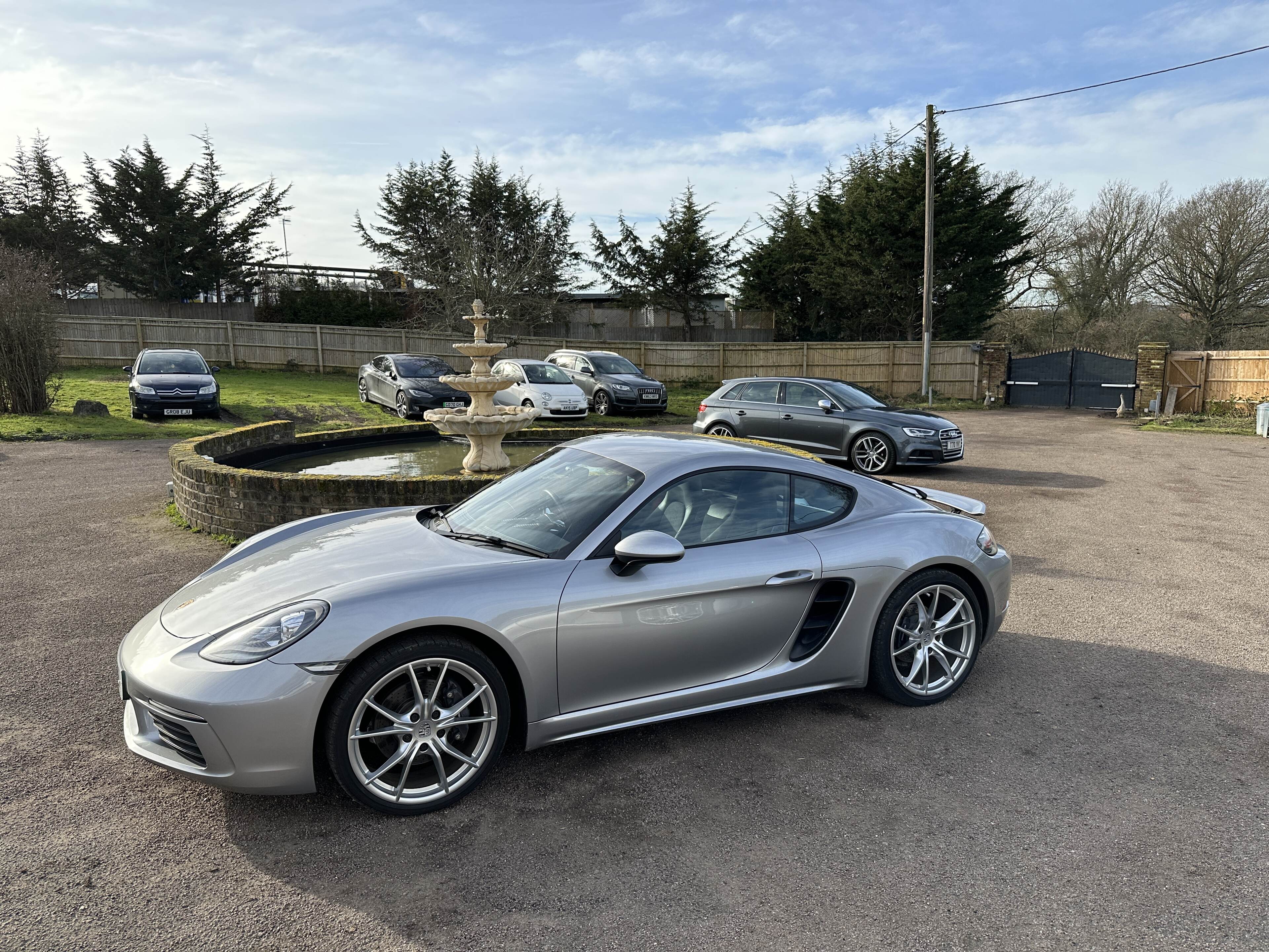 Am I right - is this a basic spec 718? - Page 2 - Boxster/Cayman - PistonHeads UK