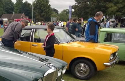 Classics on the Common - Harpenden - Page 1 - Herts, Beds, Bucks & Cambs - PistonHeads
