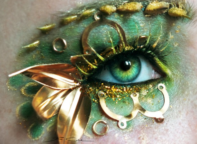 1348729122 4 640x469 Beautiful Eye Makeup by Svenja Schmitt