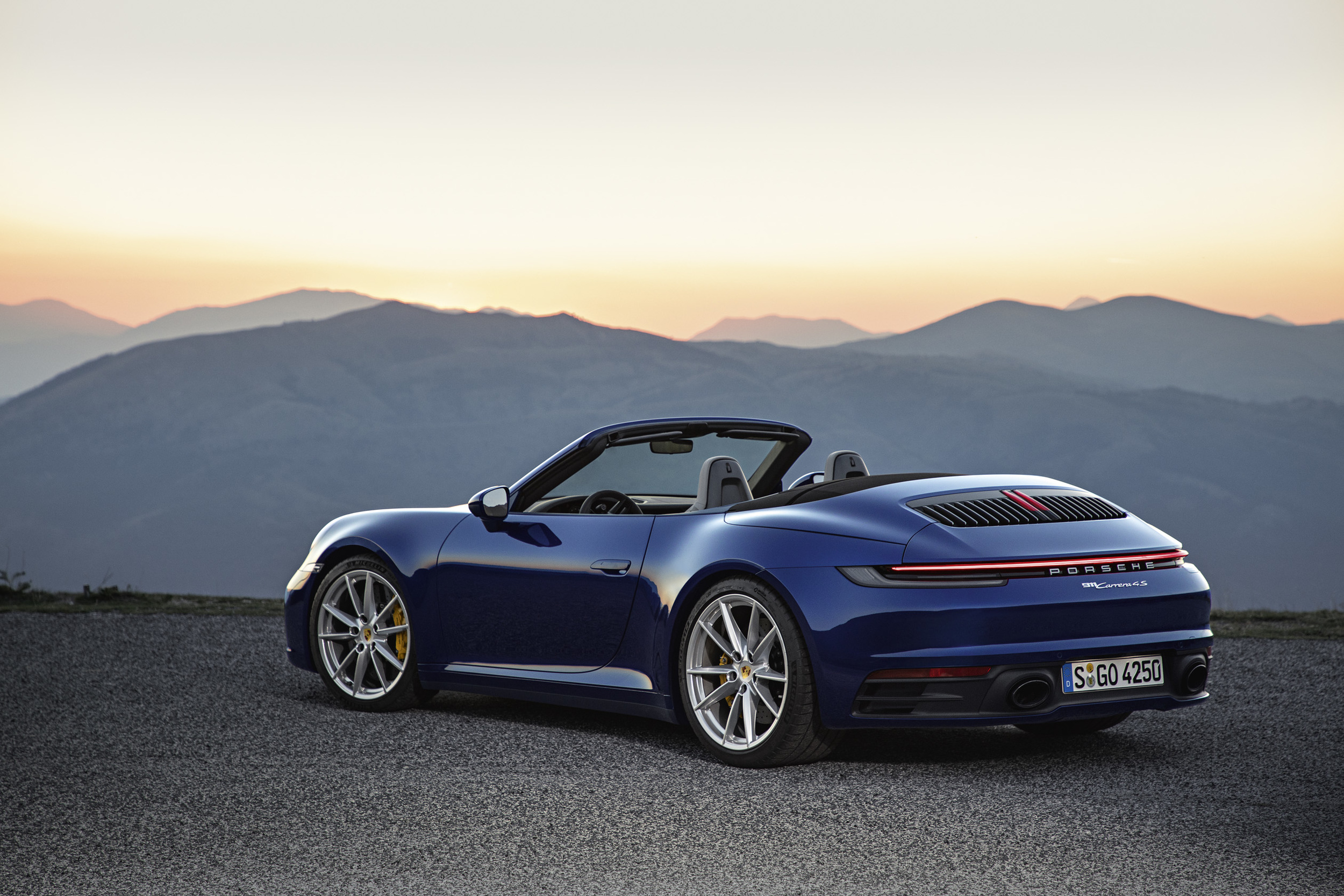 RE: New Porsche 911 Cabriolet unveiled - Page 1 - General Gassing - PistonHeads