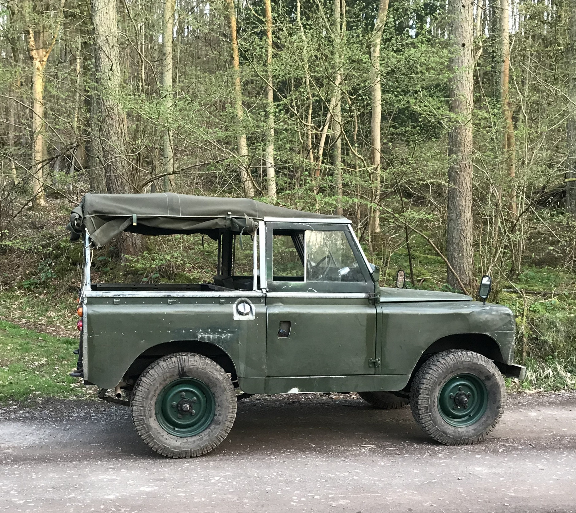 An old truck is parked in a field - Pistonheads