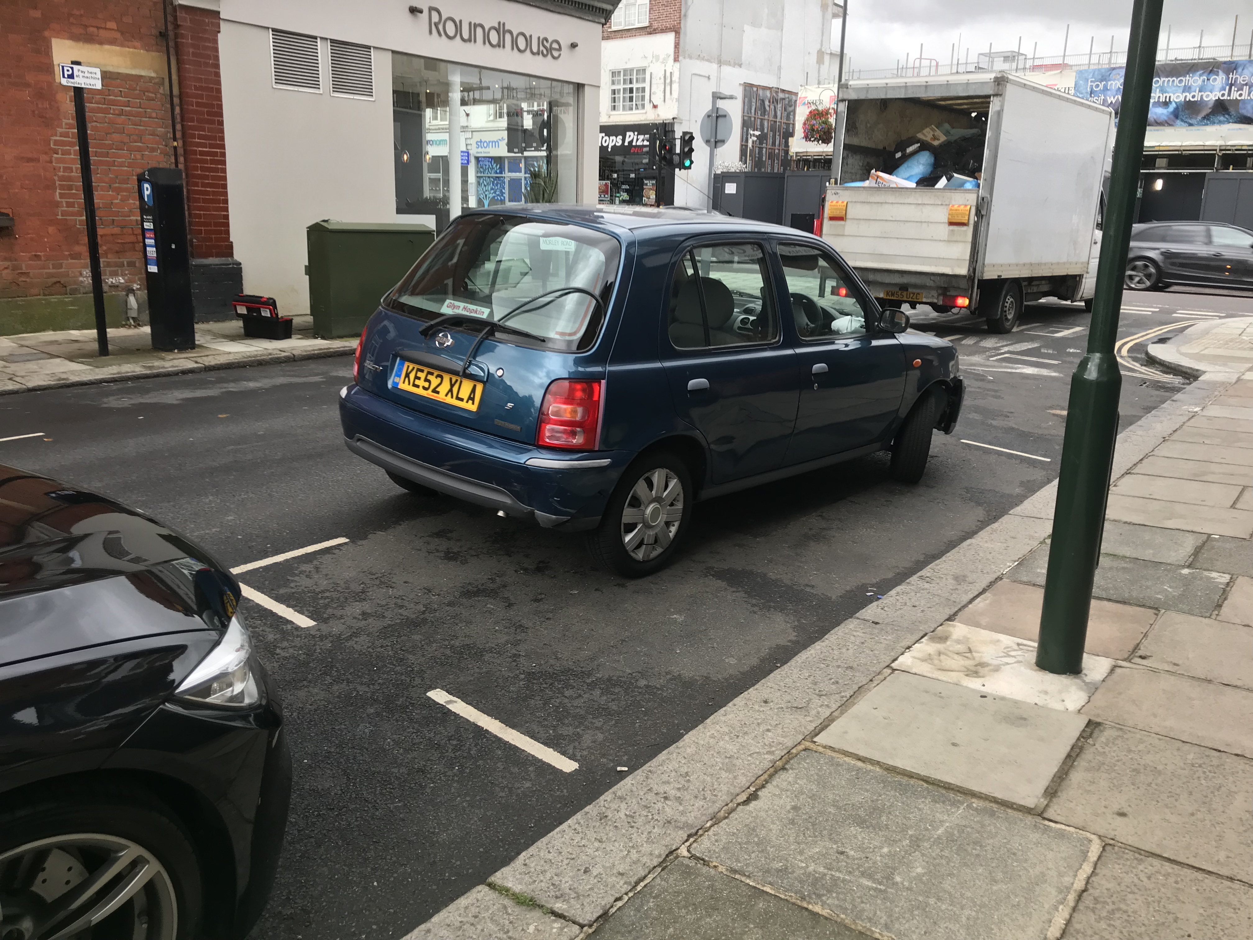 The BAD PARKING thread [vol4] - Page 244 - General Gassing - PistonHeads