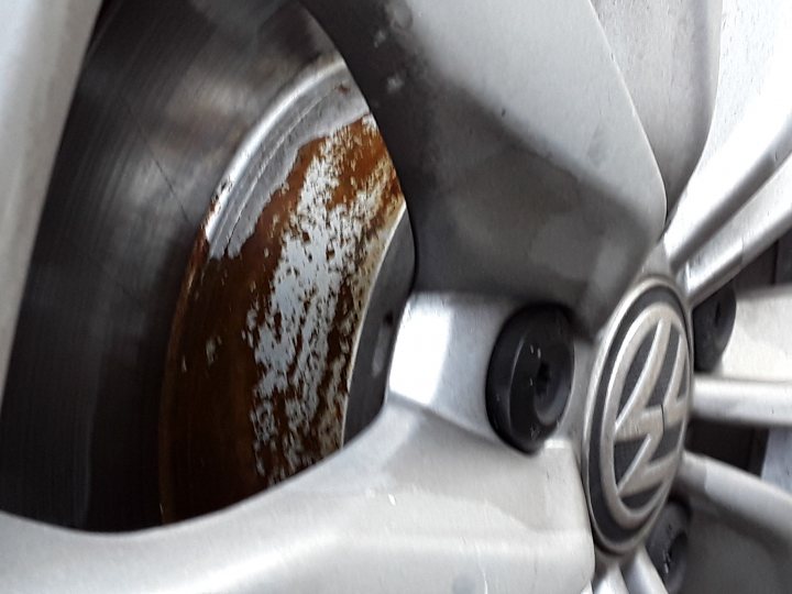 Golf - Cleaning rust from brake calipers and inner wheels ? - Page 1 - Audi, VW, Seat & Skoda - PistonHeads