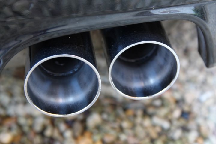 Exhaust tip cleaning - Page 1 - Bodywork & Detailing - PistonHeads