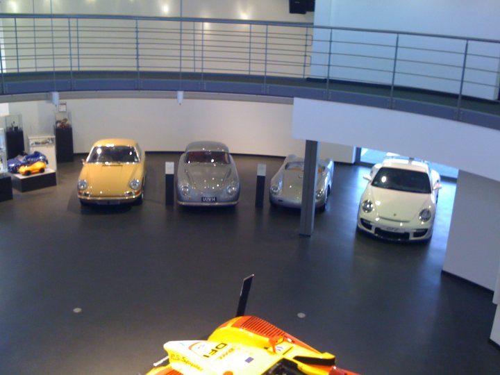Porsche Centre Silverstone Pistonheads Experience